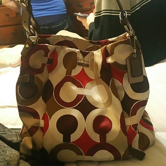 Coach purse - Picture 2 of 2